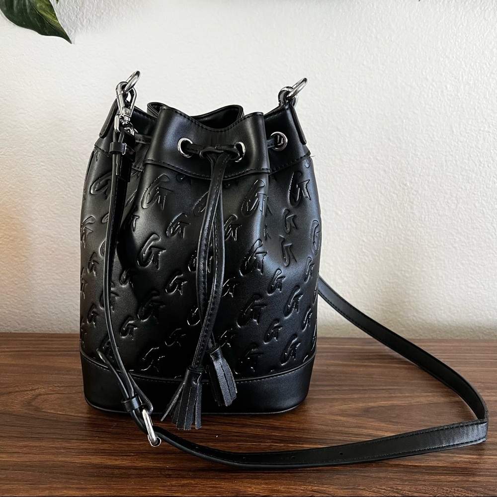 🚚MOVING & NEED GONE BY 6/10!! Glamaholic Medium Bucket Bag